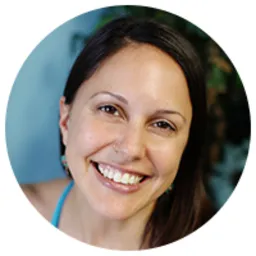 Cat Scott Crawford Headshot