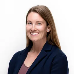 julia healey headshot classpass mindbody