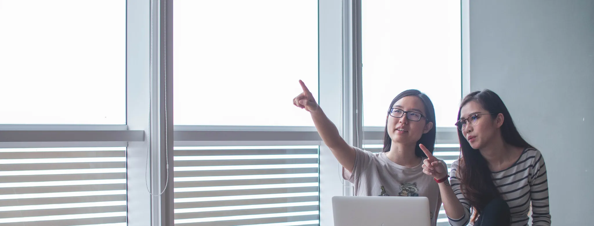 women evaluating business