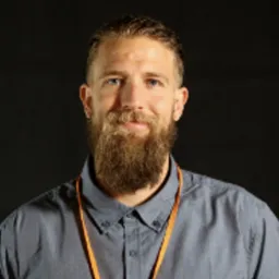 josh didion headshot